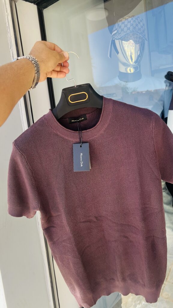 Massimo Dutti Grouna