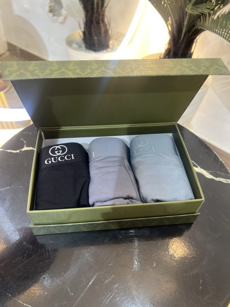 Boxer gucci