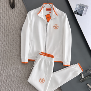 Ensemble hermes white