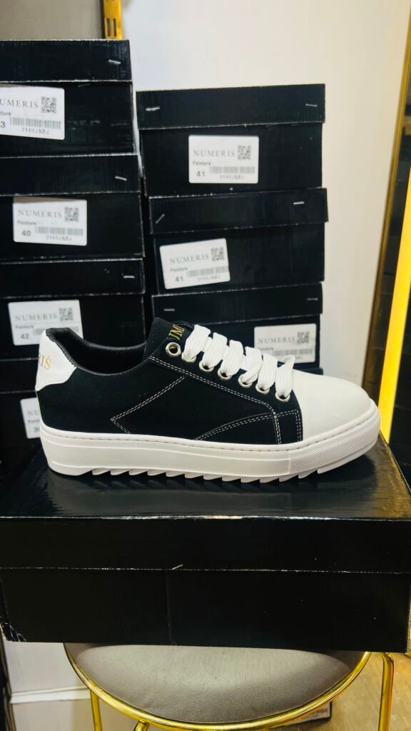 Numeris black & white